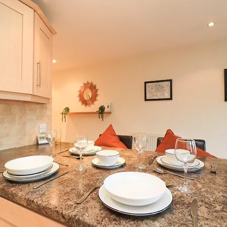 A Superb Large 1 Bedroom Apartment In Ramsbottom Exterior photo