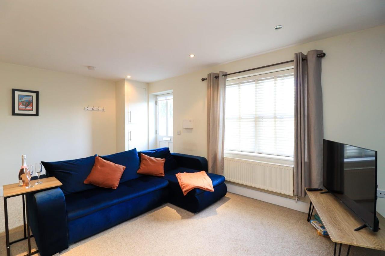 A Superb Large 1 Bedroom In