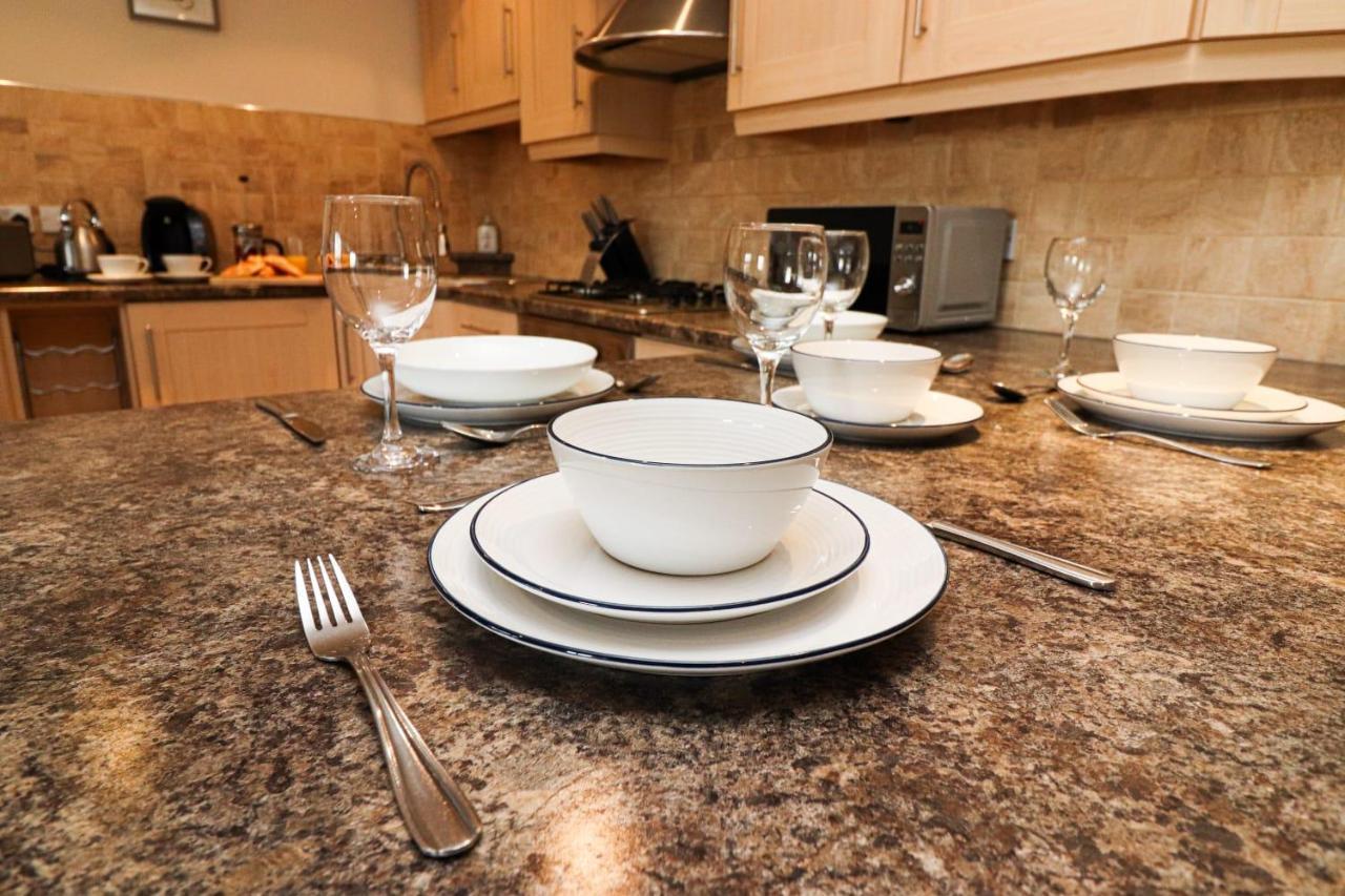 A Superb Large 1 Bedroom In * Ramsbottom